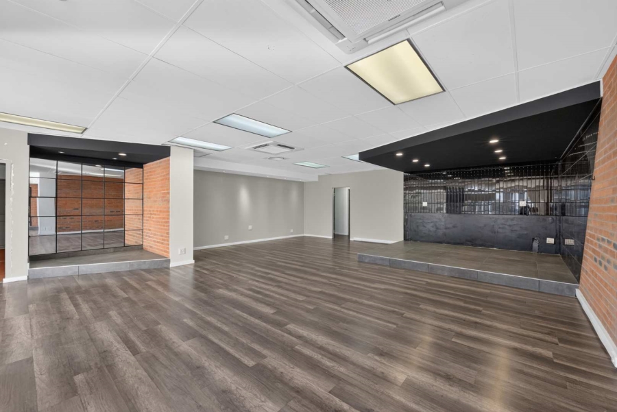 To Let Commercial Property for Rent in Gardens Western Cape